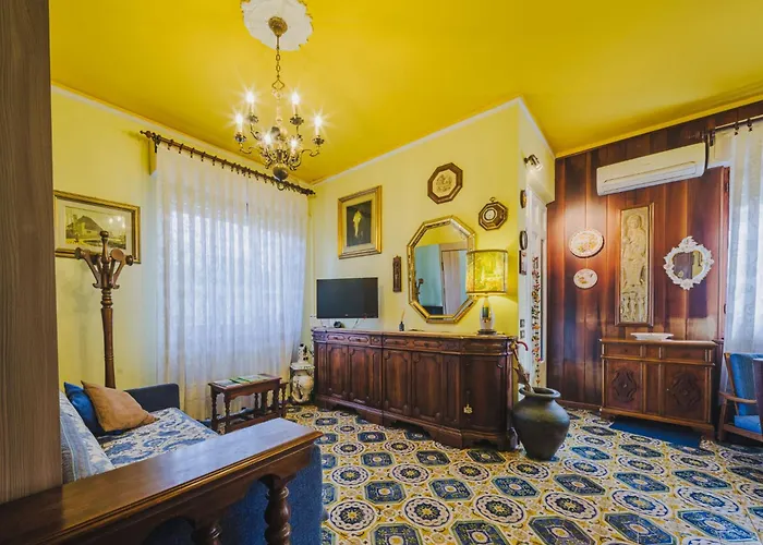 Villino Viola By Interhome