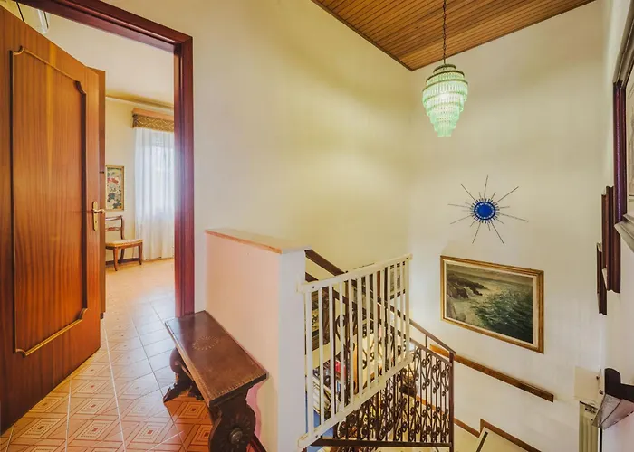 Villino Viola By Interhome