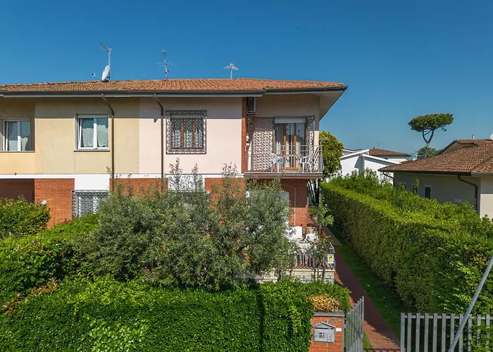 Villino Viola By Interhome Holiday home Marina di Pietrasanta