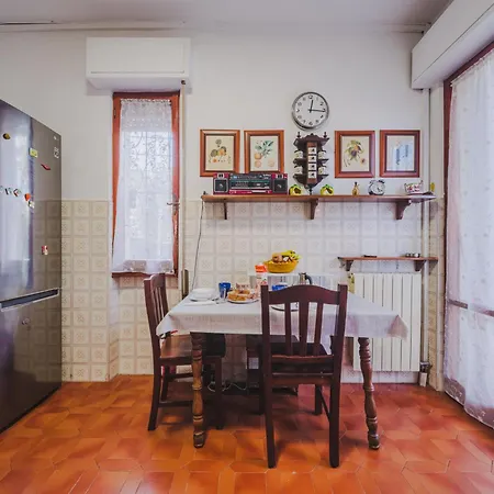 Villino Viola By Interhome בית נופש