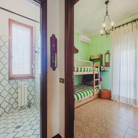 Casa vacanze Villino Viola By Interhome *