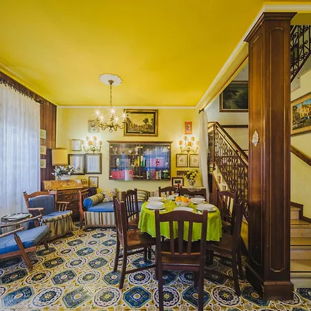 בית נופש Villino Viola By Interhome