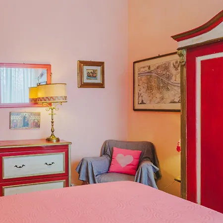 בית נופש Villino Viola By Interhome