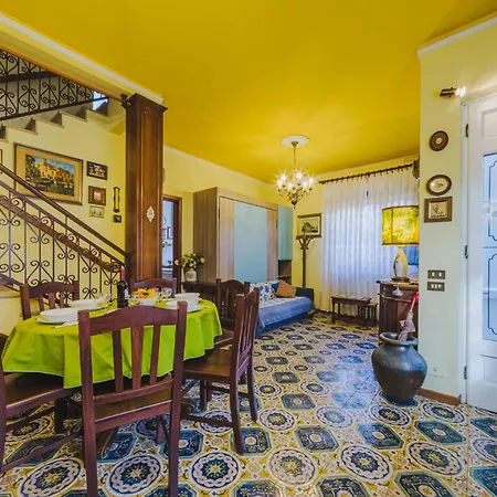 Villino Viola By Interhome בית נופש