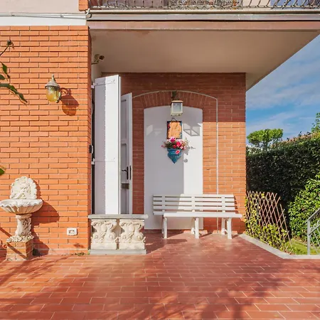 Villino Viola By Interhome Ferienhaus Marina di Pietrasanta